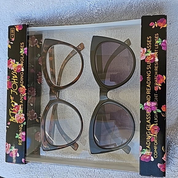 Betsey Johnson Accessories - Betsey Johnson Reading Glasses + Sunglasses +2.0